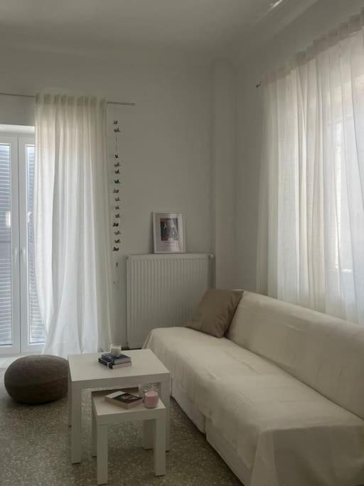 Cozy, Spacious, Newly Renovated Flat In Adamas Exteriér fotografie