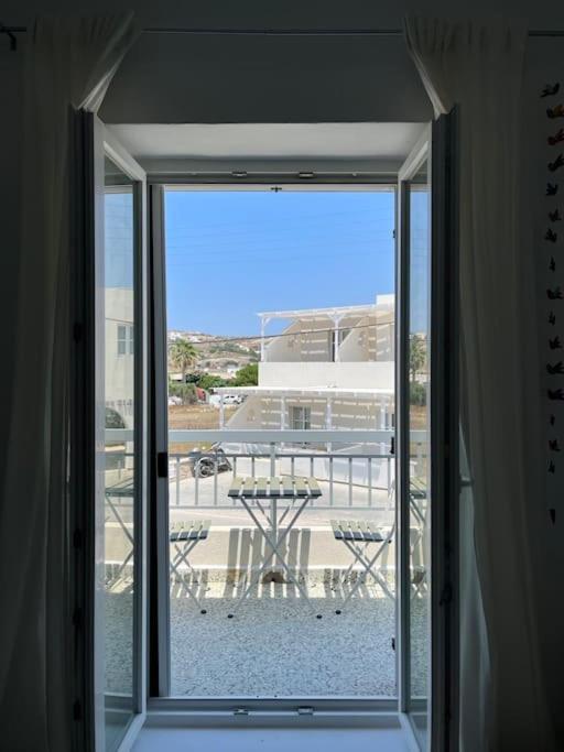 Cozy, Spacious, Newly Renovated Flat In Adamas Exteriér fotografie